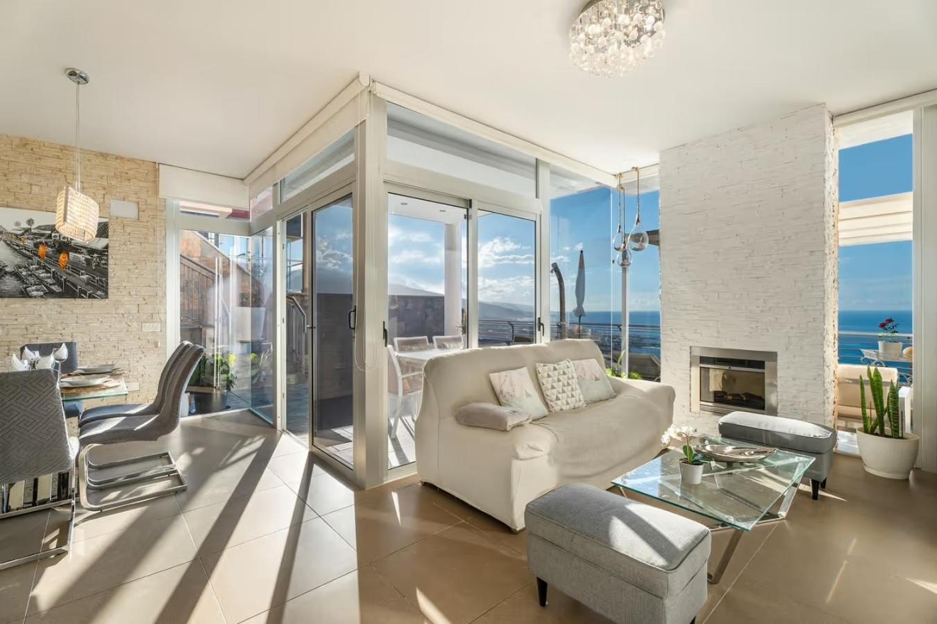 סנטה אורסולה Villa Golden Horizon Con Piscina Privada Climatizada מראה חיצוני תמונה
